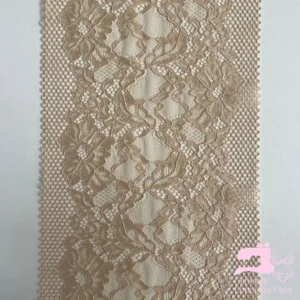 Encaje Color Entero Diseño Emira Beige