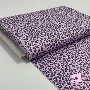 Microfibra Estampada  Diseño Animal Print Lila